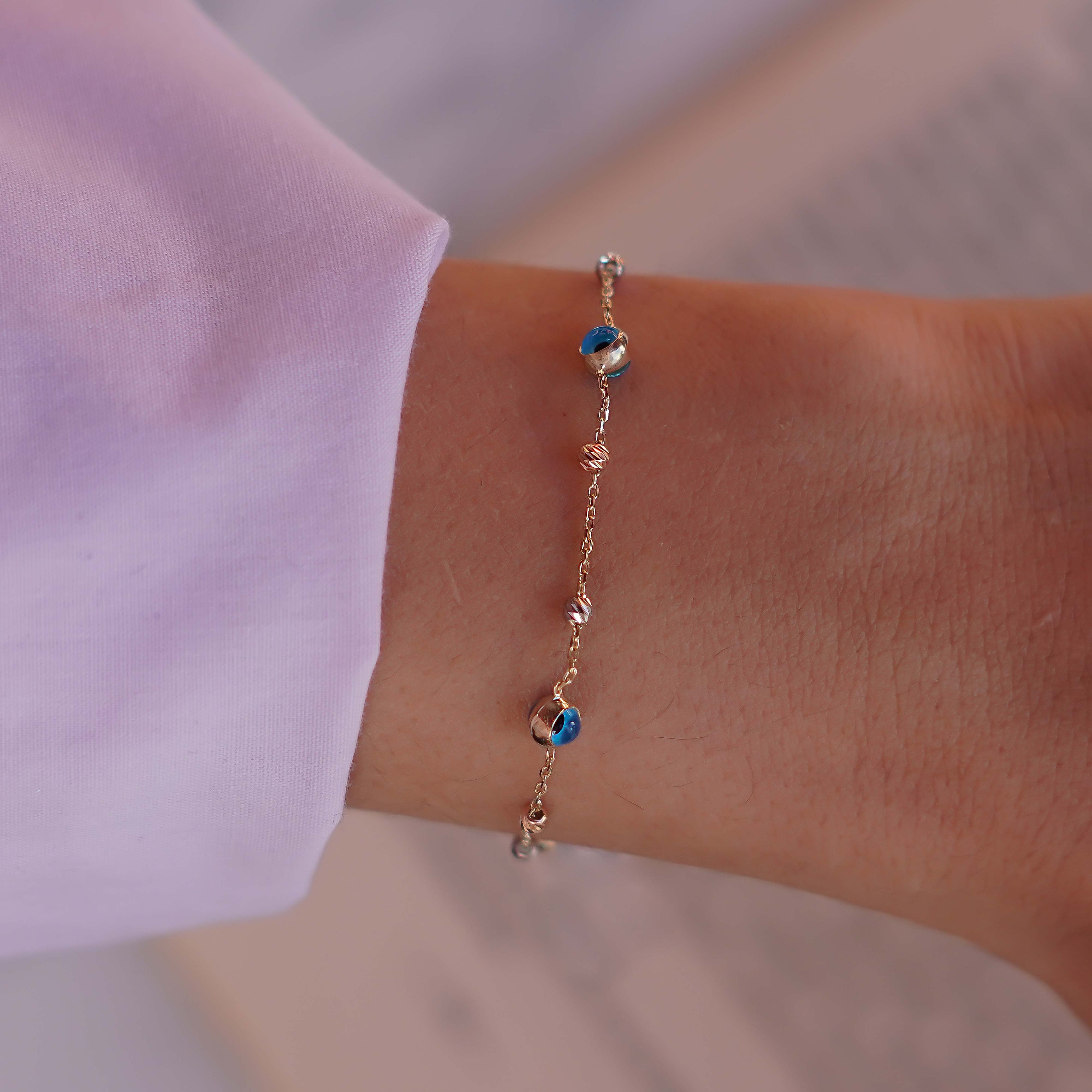 Dorika Toplu Göz Bileklik