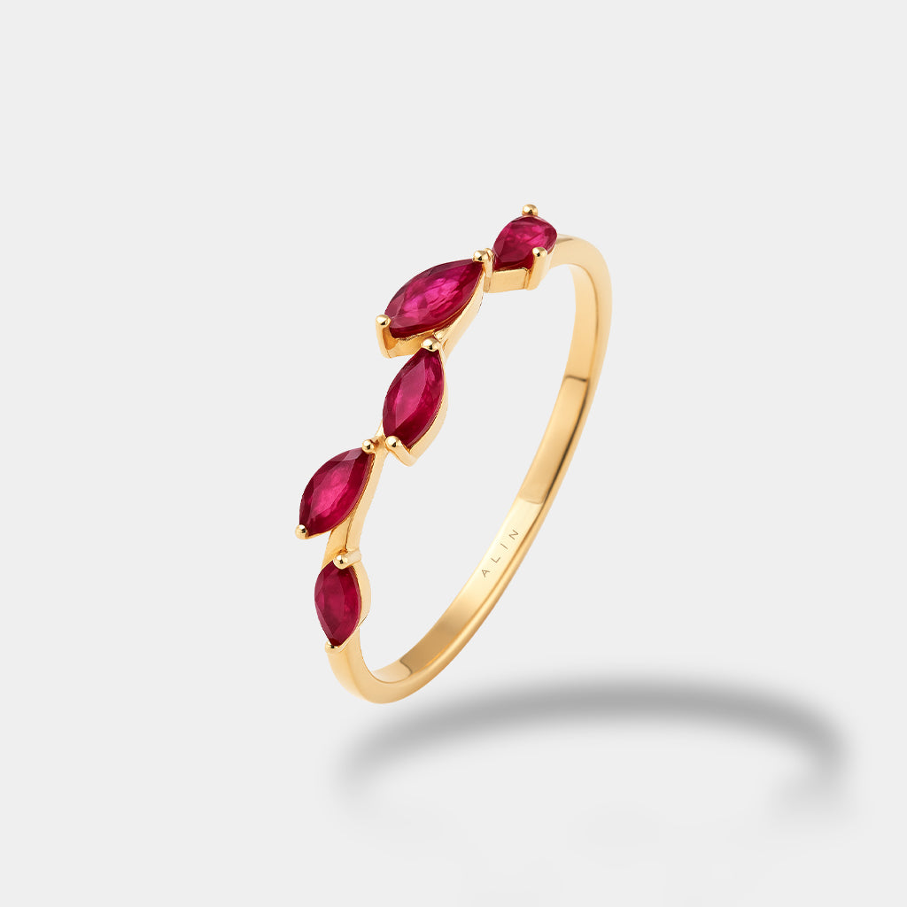 Kırmızı Başak Yüzük