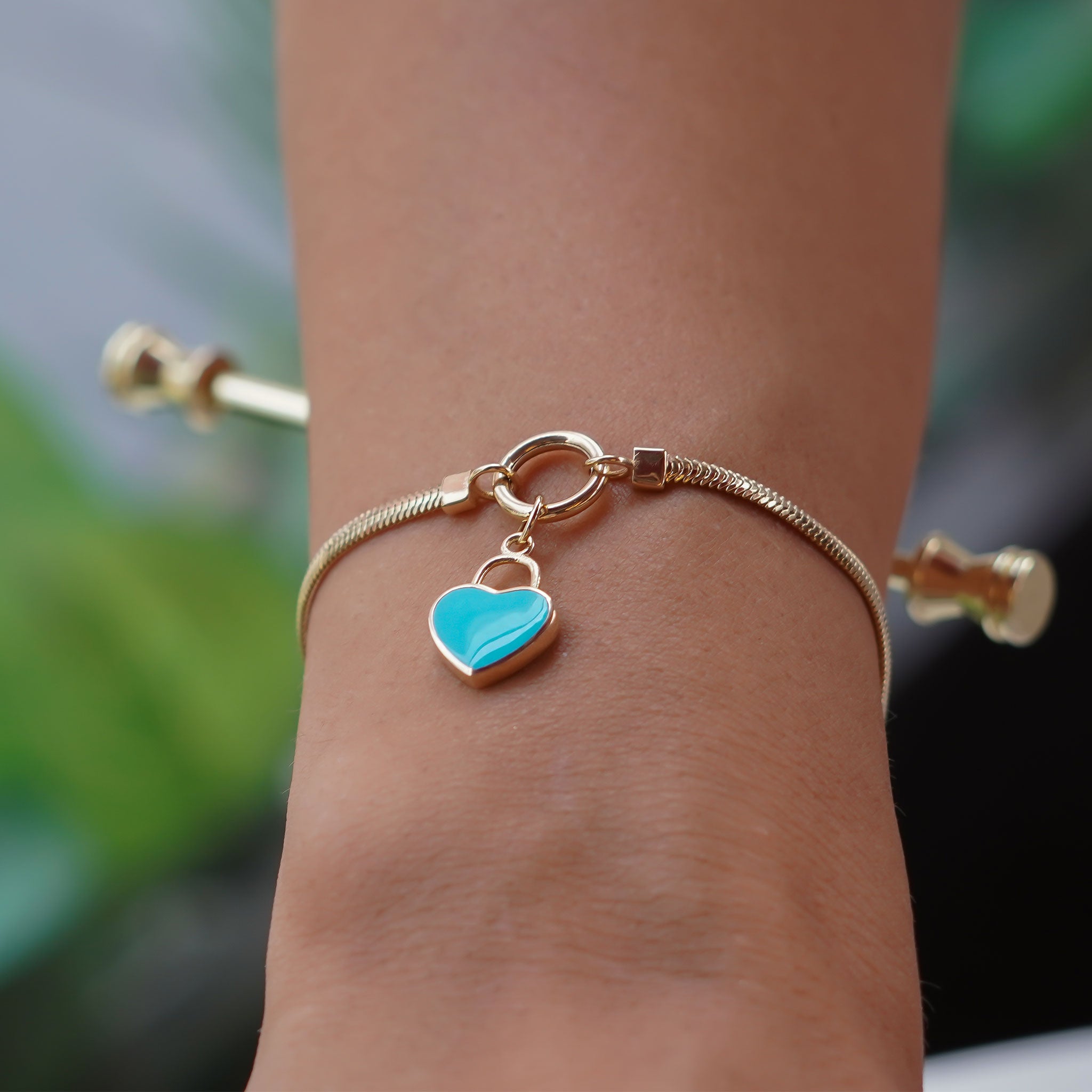 Mineli Kalp Charm Bileklik