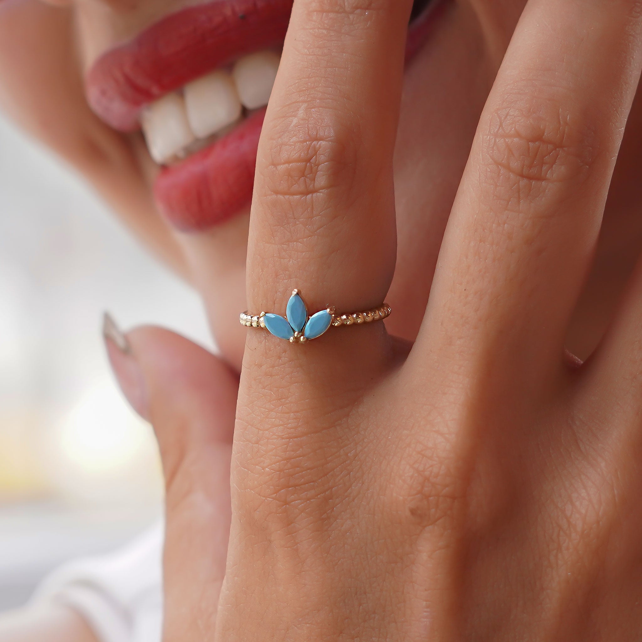 Top Top Firuze Lotus Yüzük