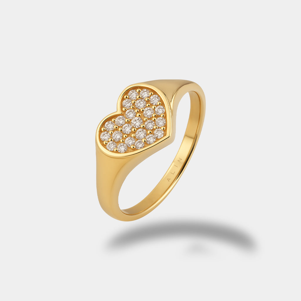 Taşlı Kalp Yüzük