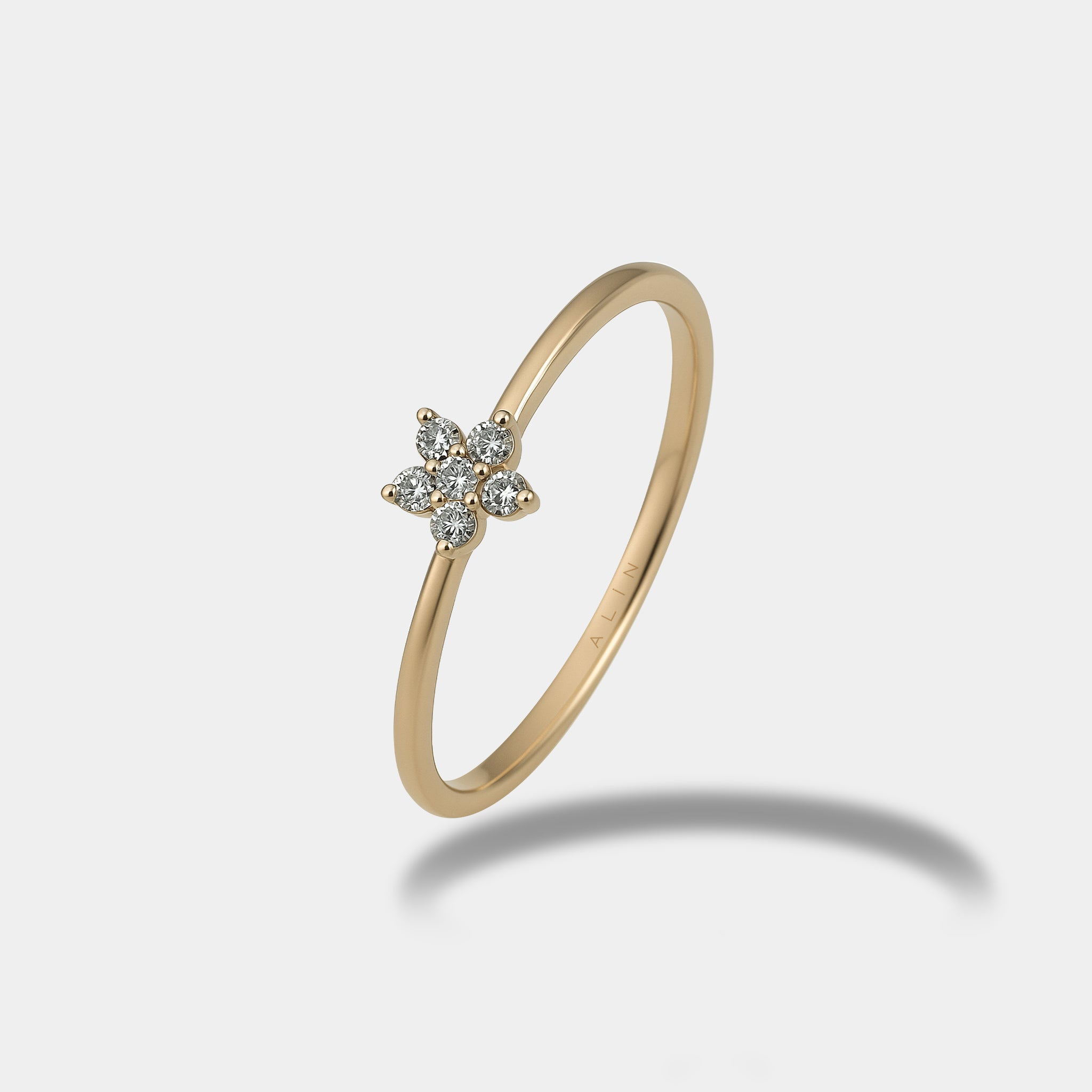 Taşlı Papatya Yüzük