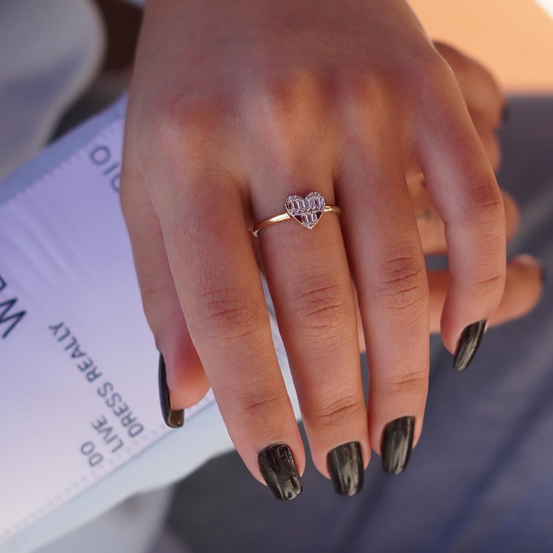 Baget  Taşlı Kalp Yüzük