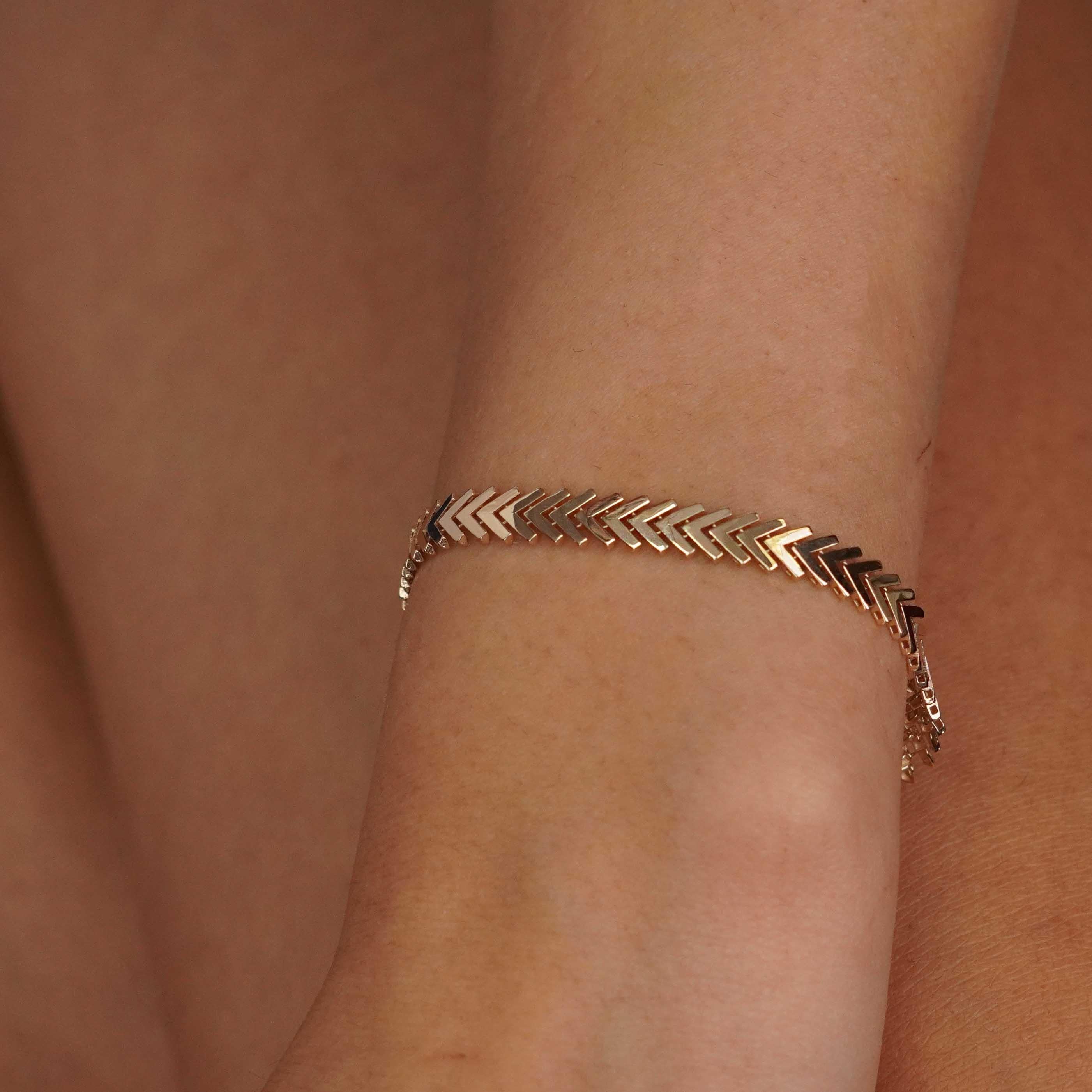 Balık Sırtı Bileklik