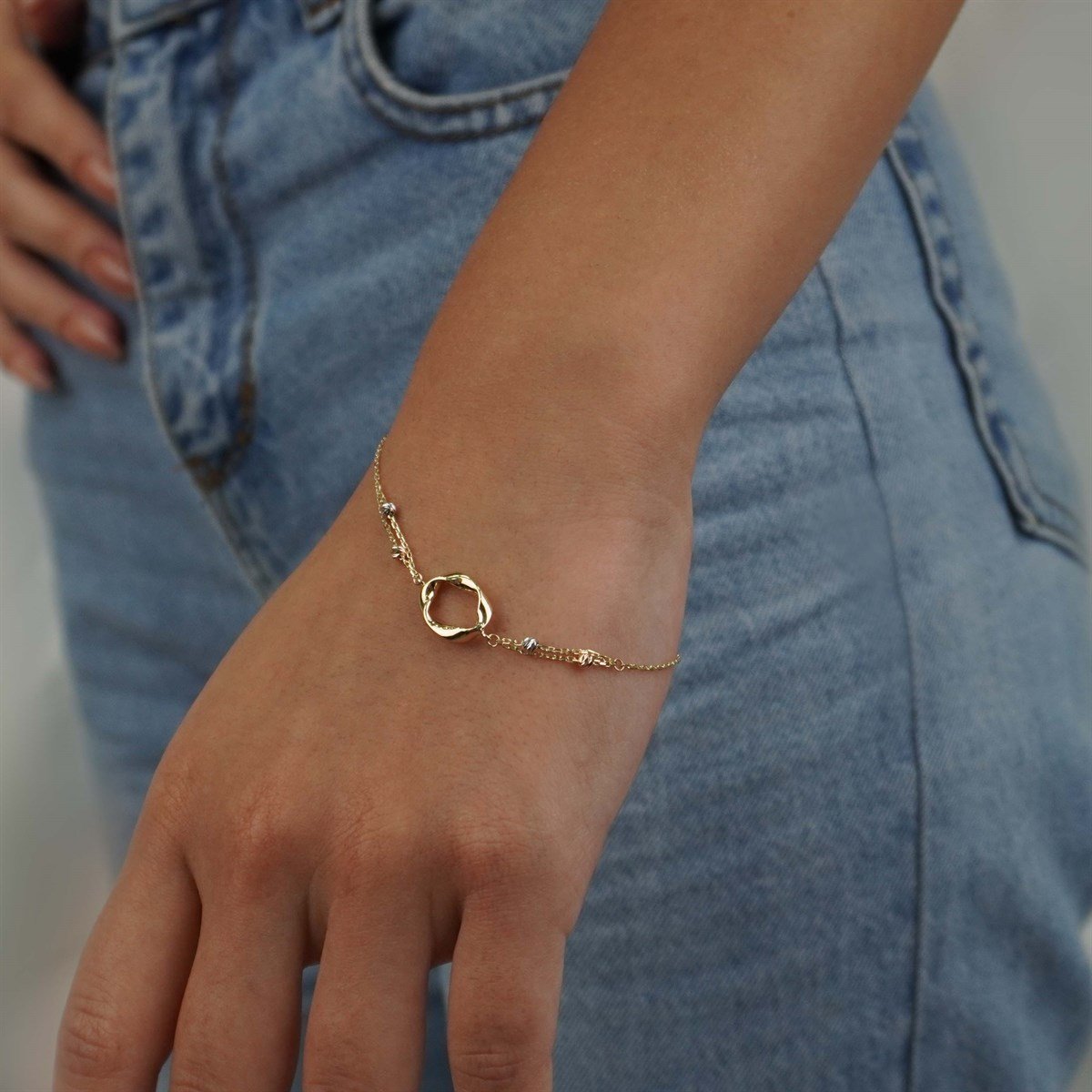 Burgu Halka Bileklik