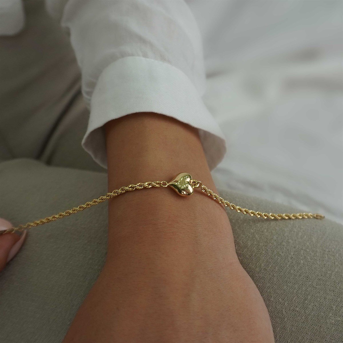 Burgu Zincir Kalp Bileklik