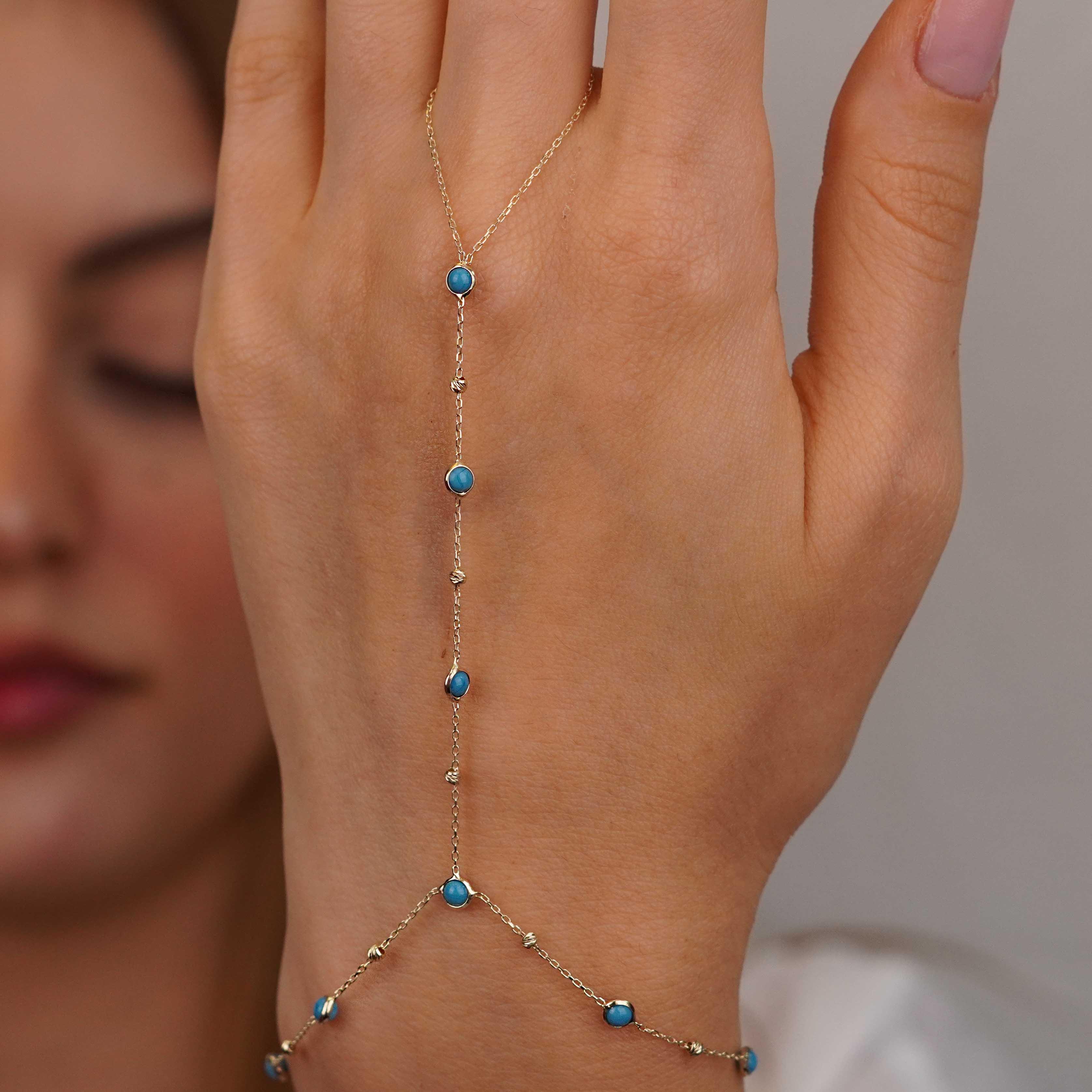 Dorika Firuze Şahmeran