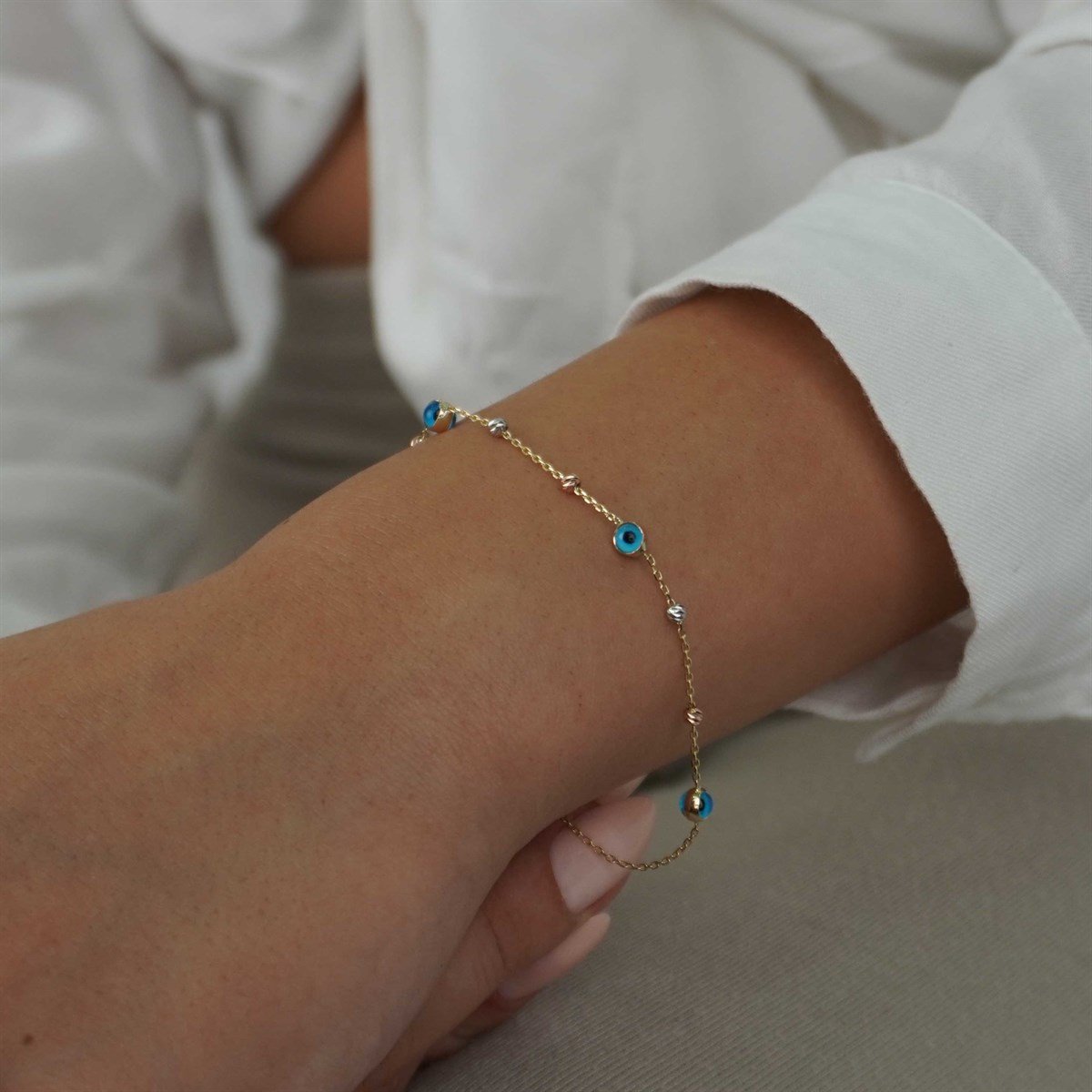 Dorika Toplu Göz Bileklik