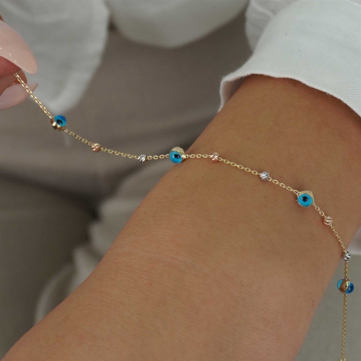 Dorika Toplu Göz Bileklik