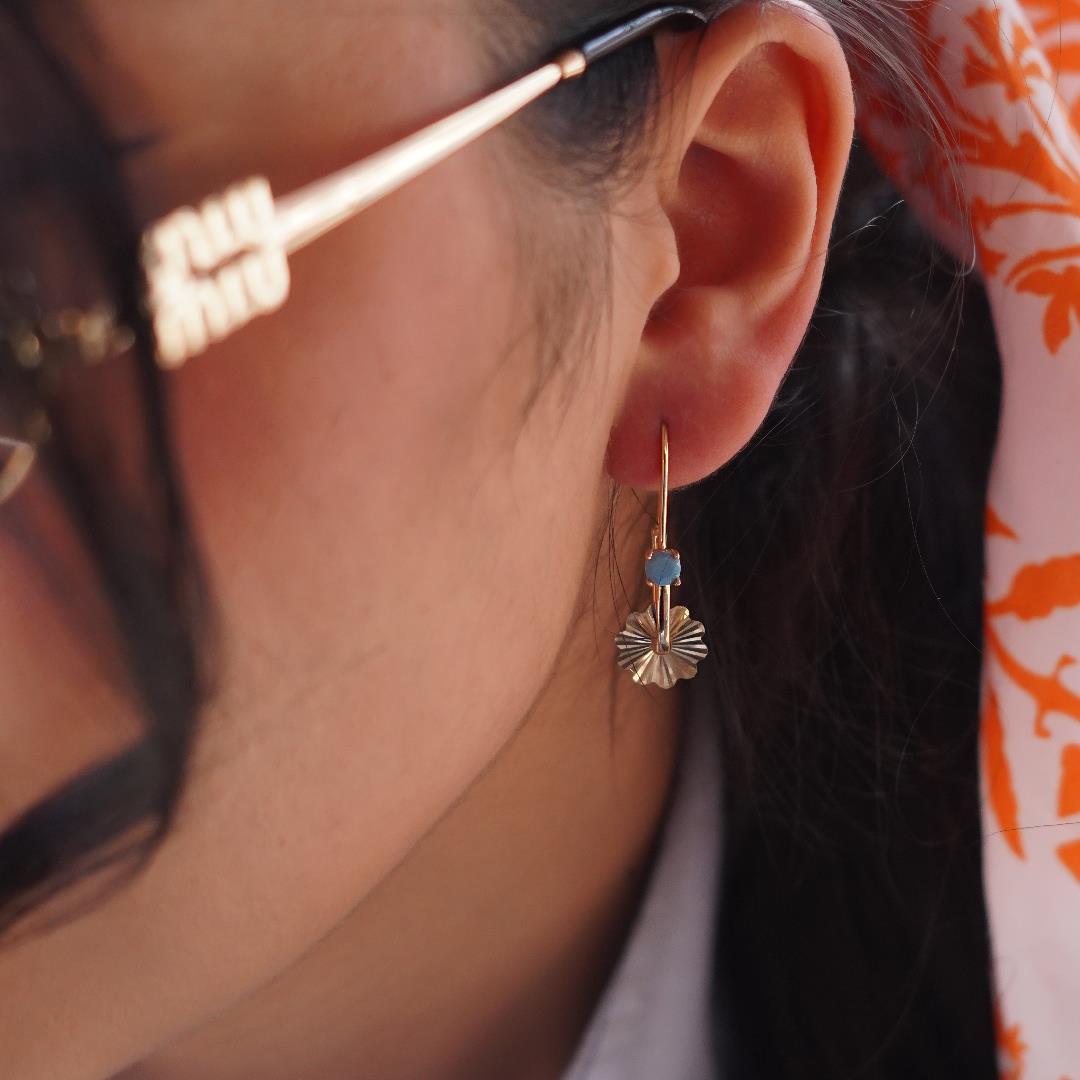 Firuze Göçmen Küpe