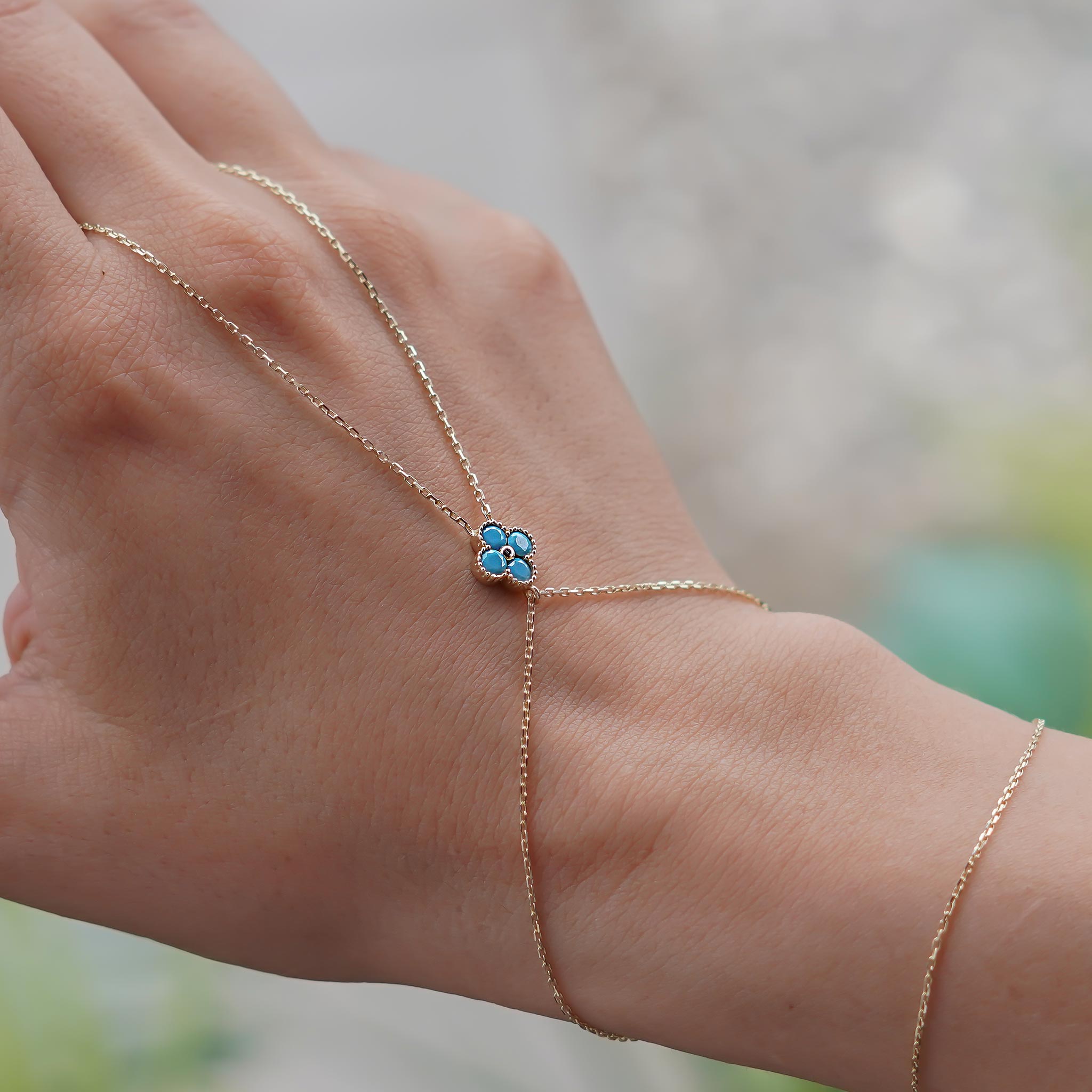 Firuze Taşlı Yonca Şahmeran