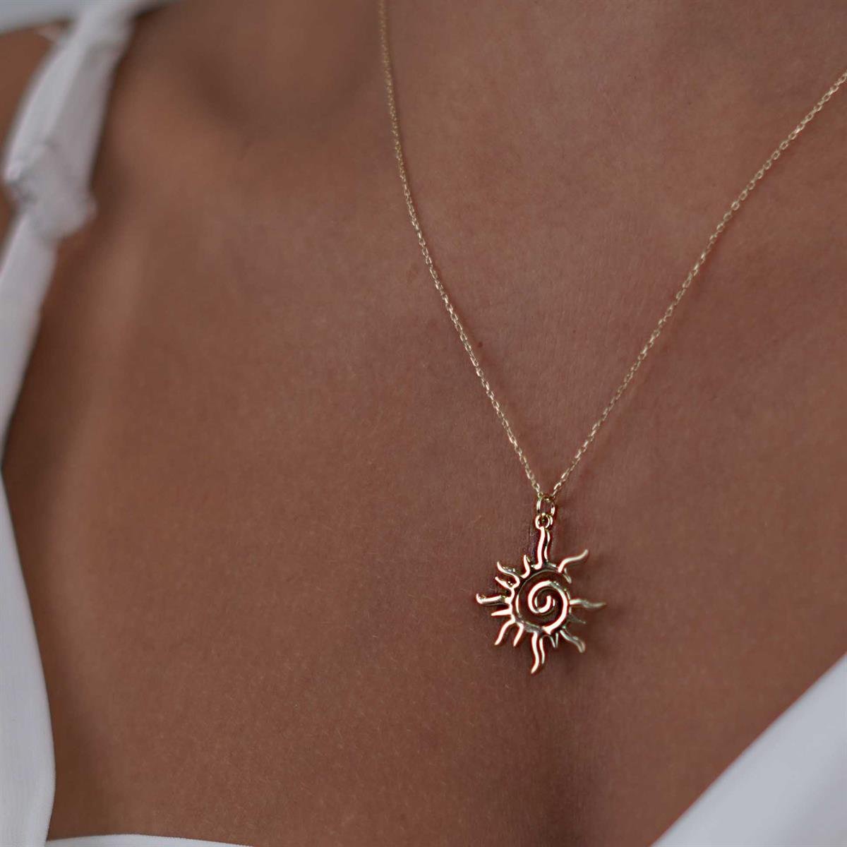Güneş Kolye