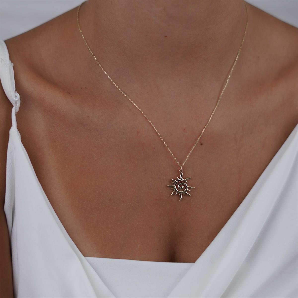 Güneş Kolye
