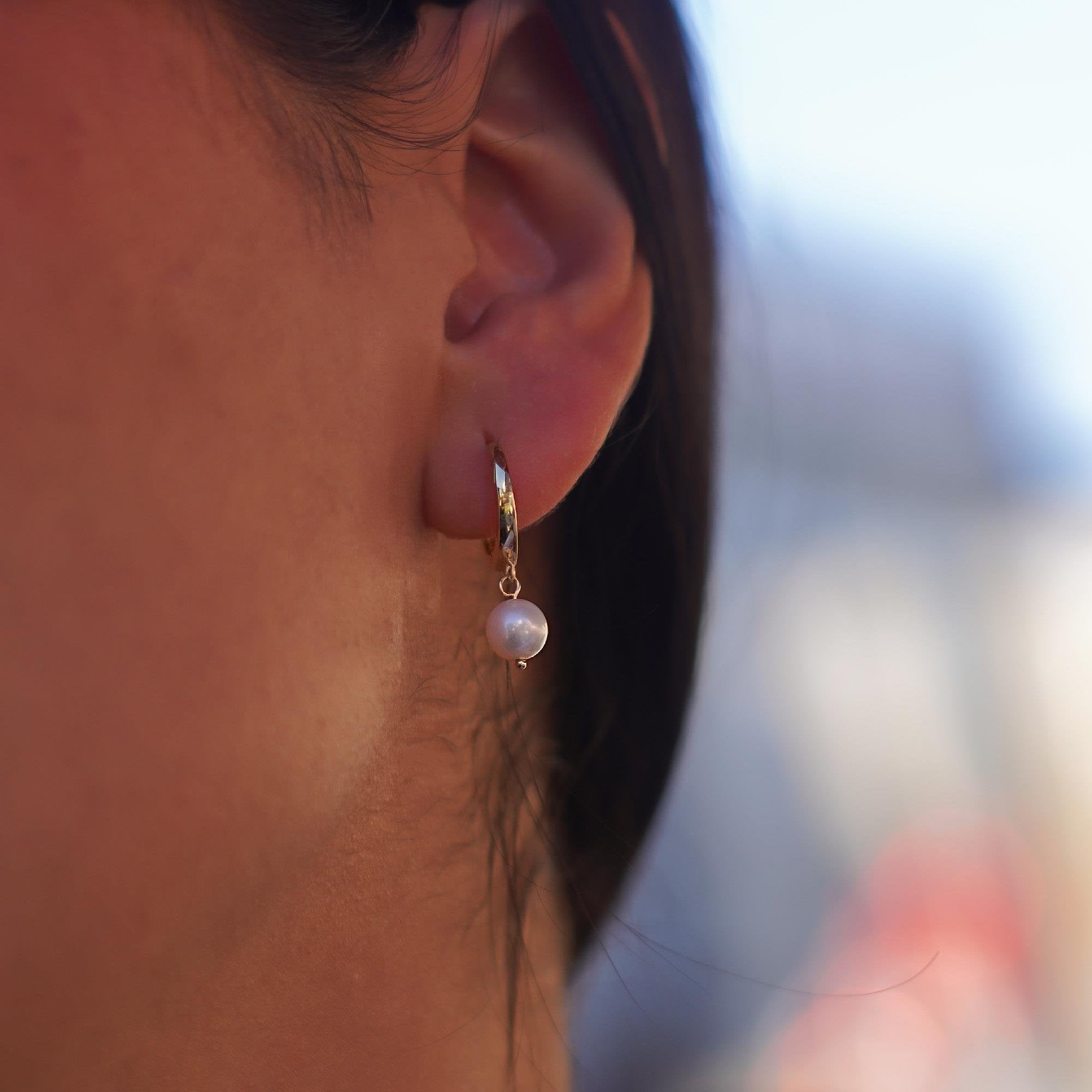 İnci Sallantılı Küpe