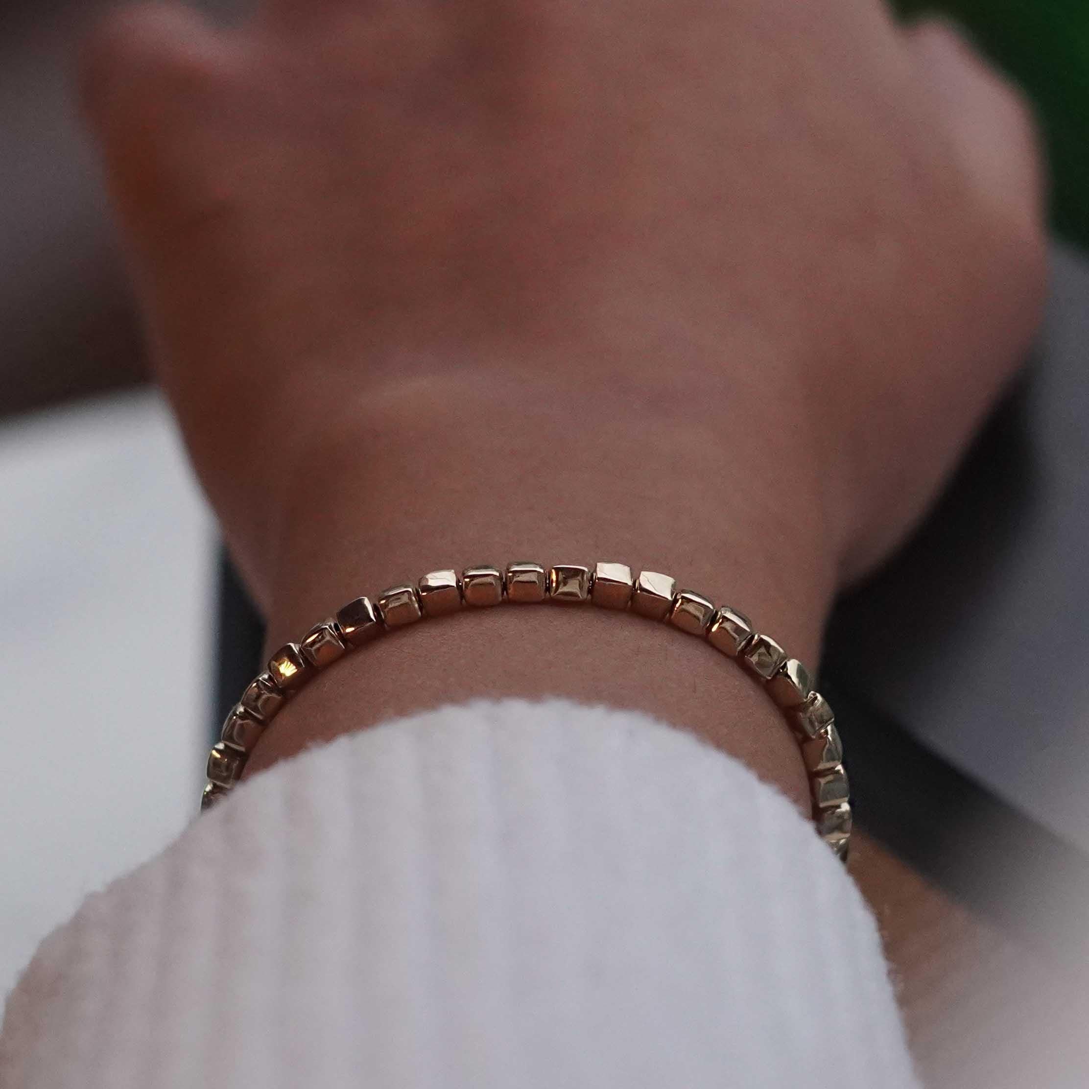 İtalyan Küp Bileklik