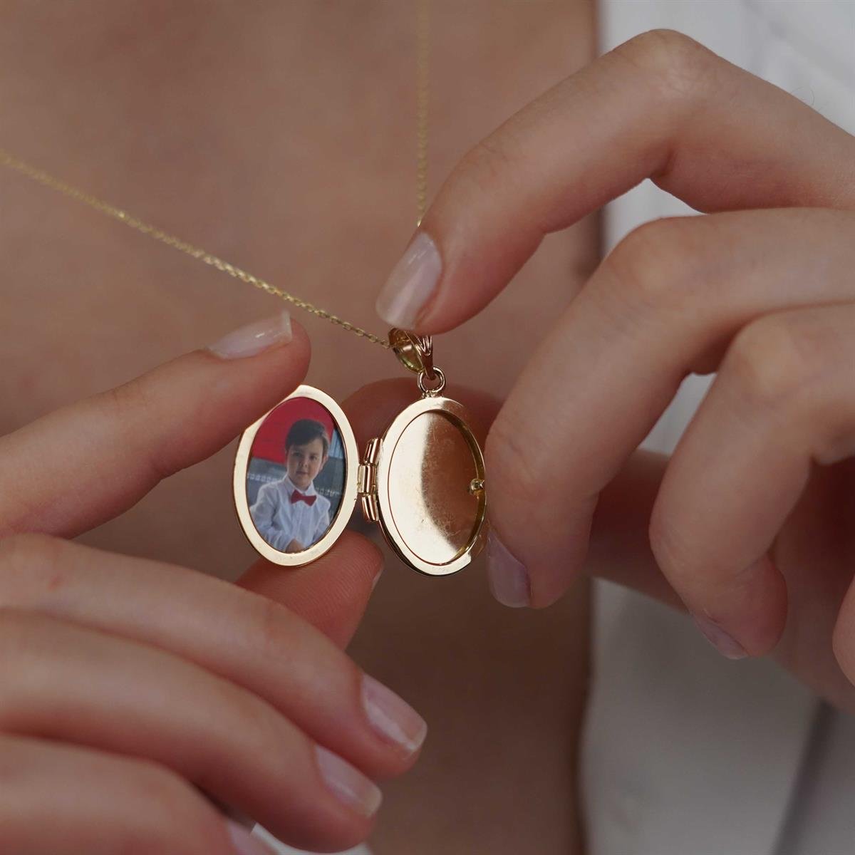 Kapaklı Kolye - Oval