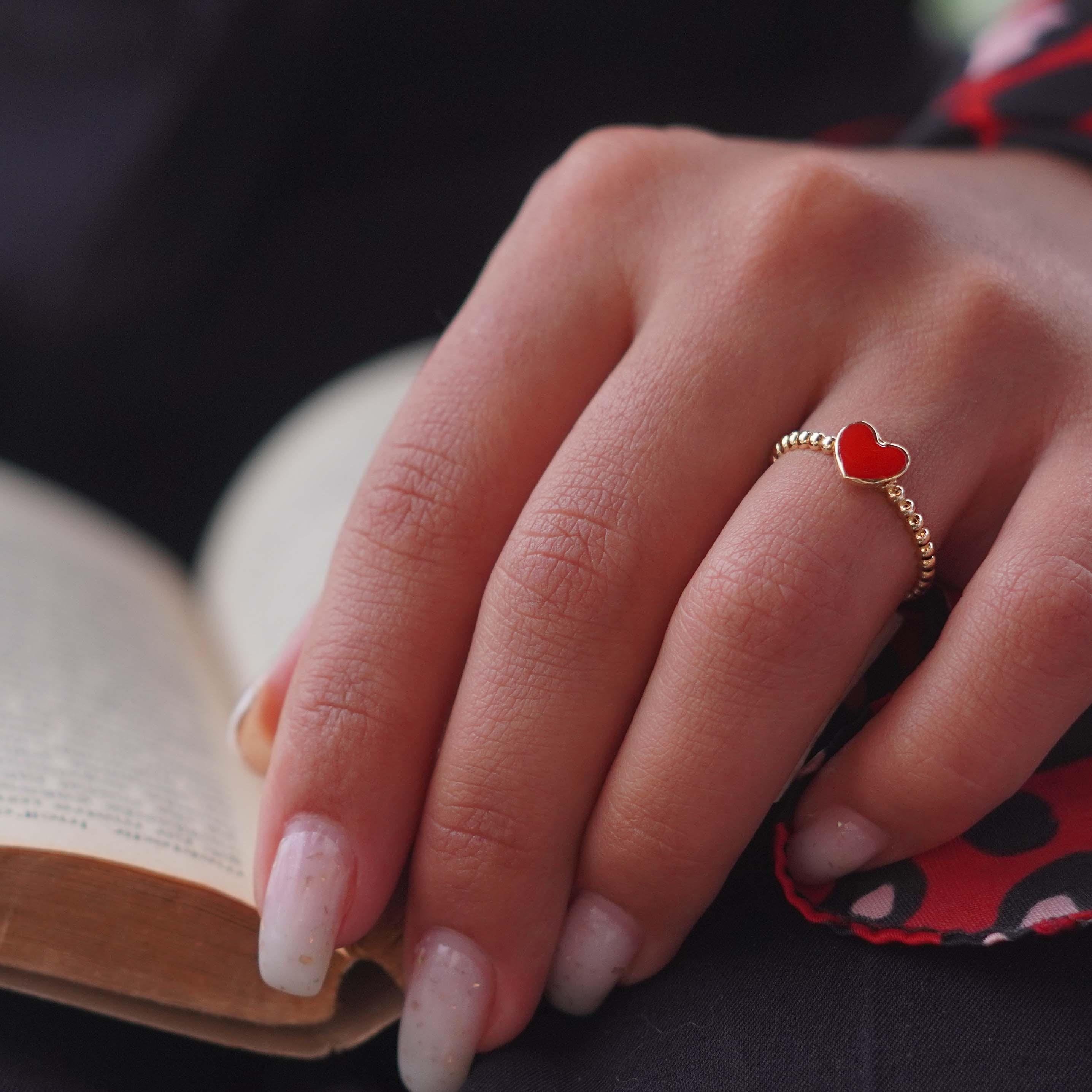 Kırmızı Kalp Yüzük