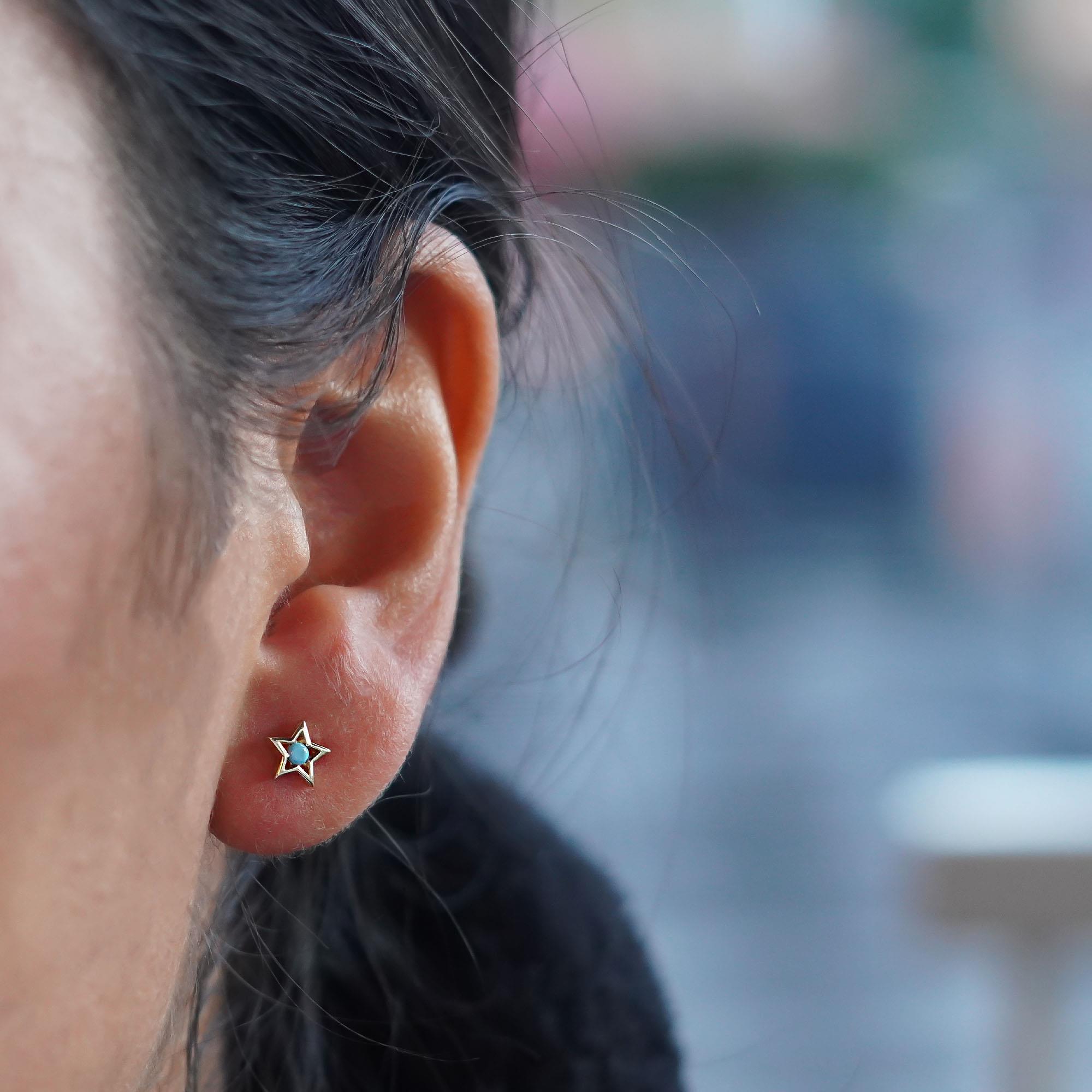 Mineli Yıldız Küpe