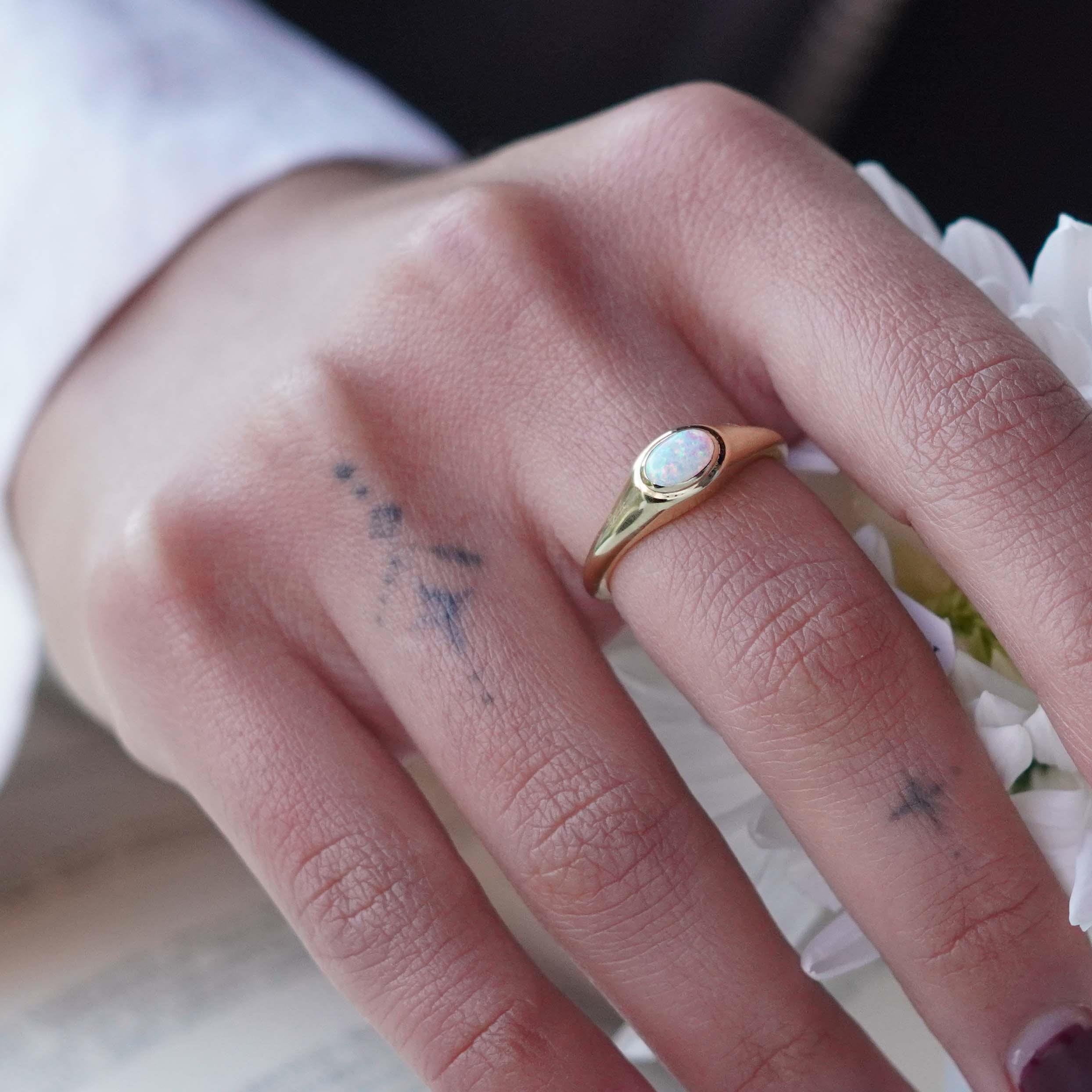 Opal Yüzük