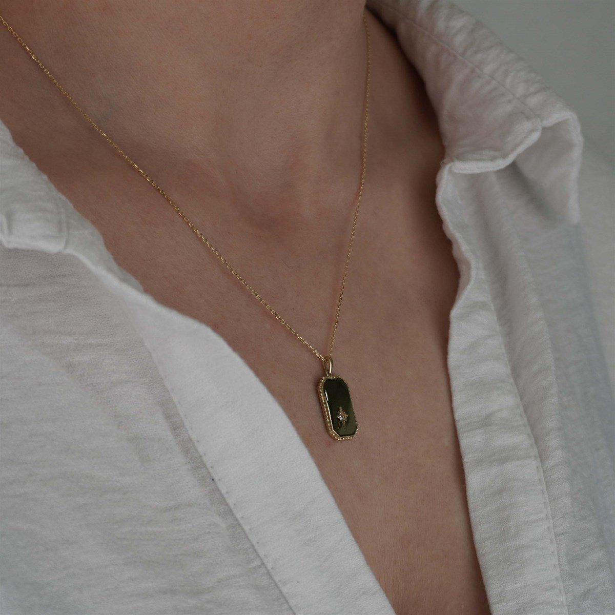 Plaka Kolye Yıldız Detaylı