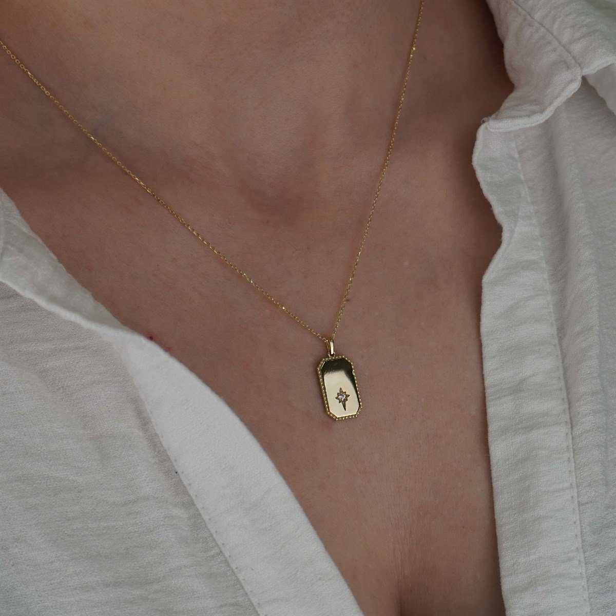 Plaka Kolye Yıldız Detaylı