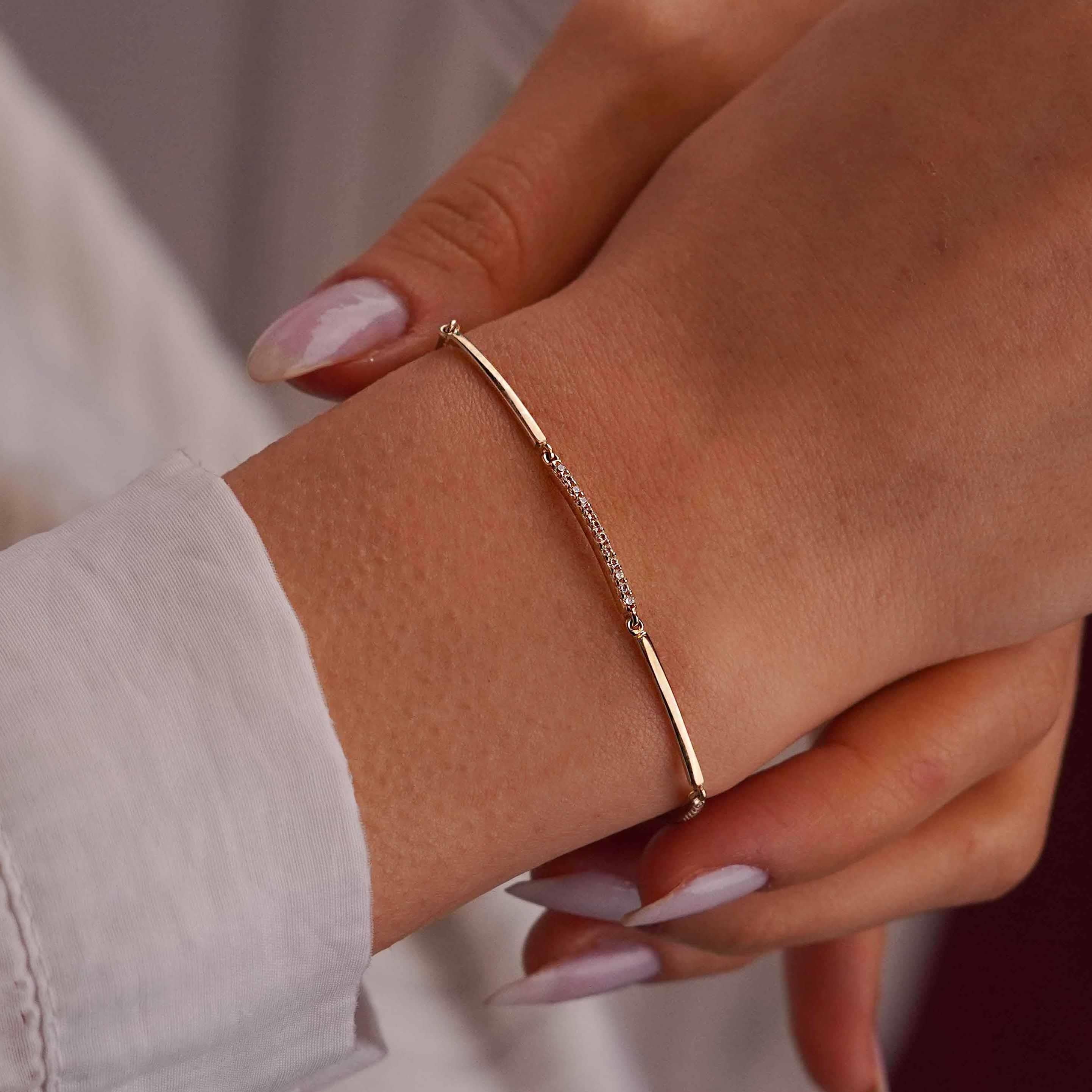 Sade Taşlı Bileklik