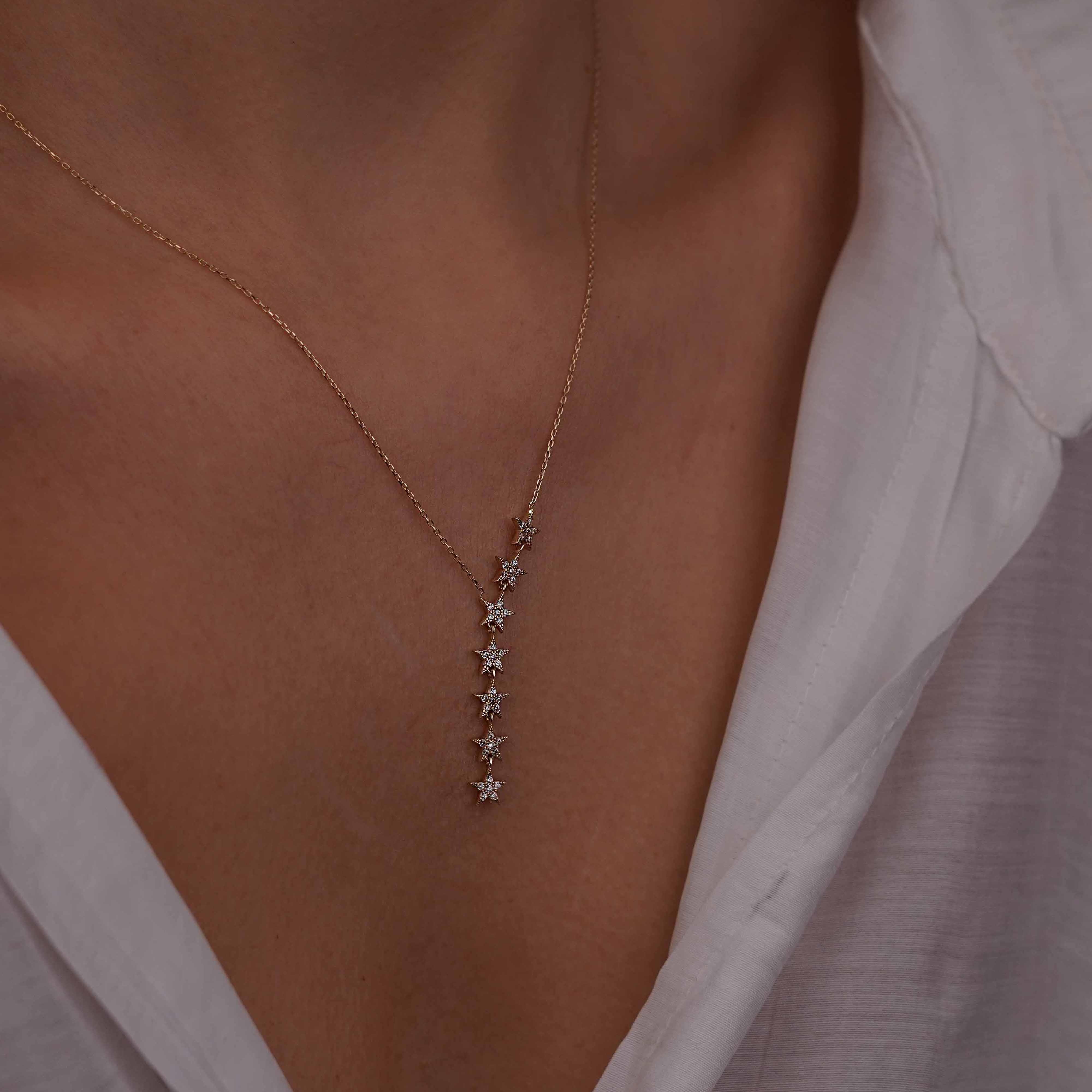 Sıralı Yıldız Kolye