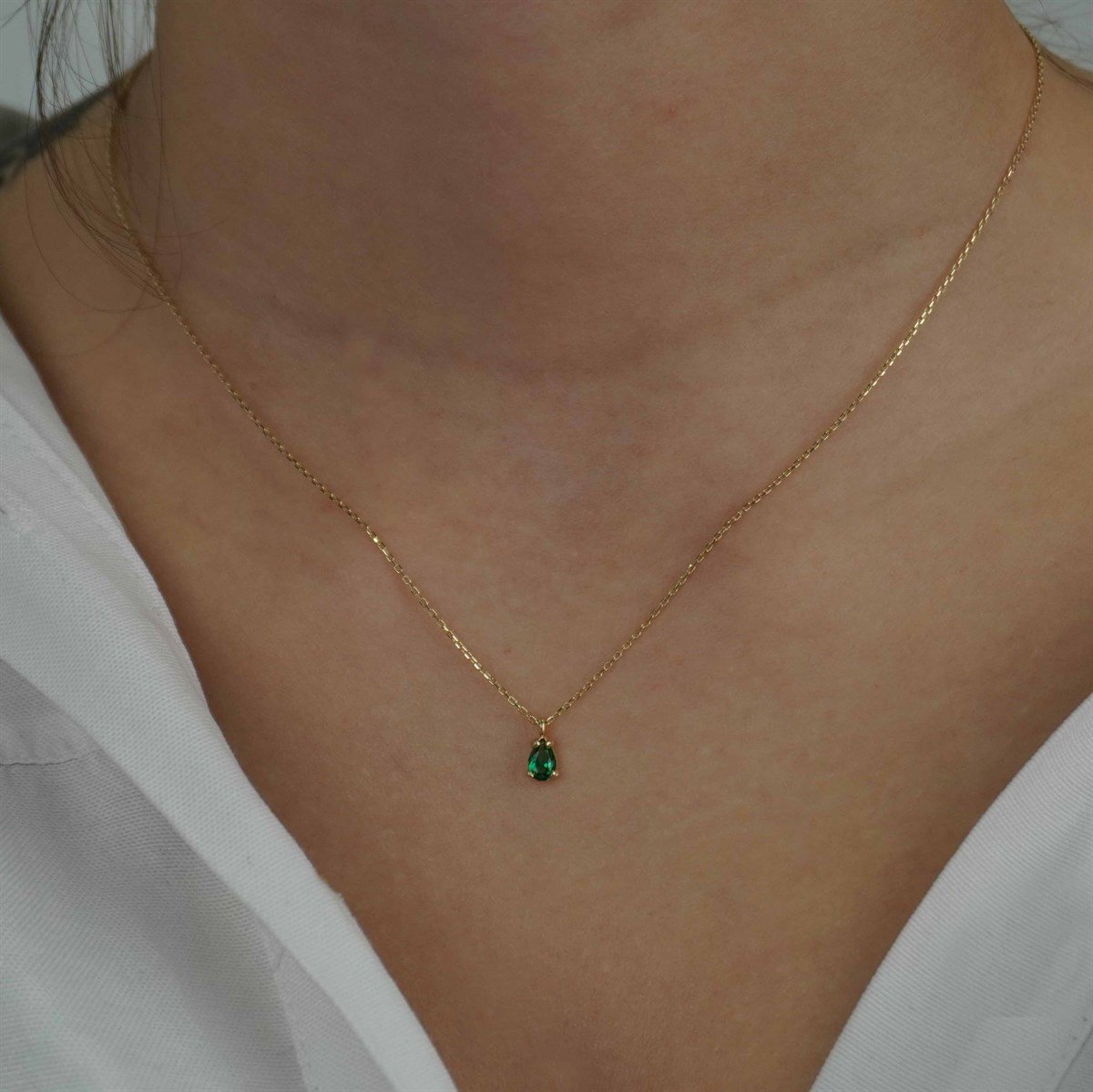 Yeşil Taşlı Kolye