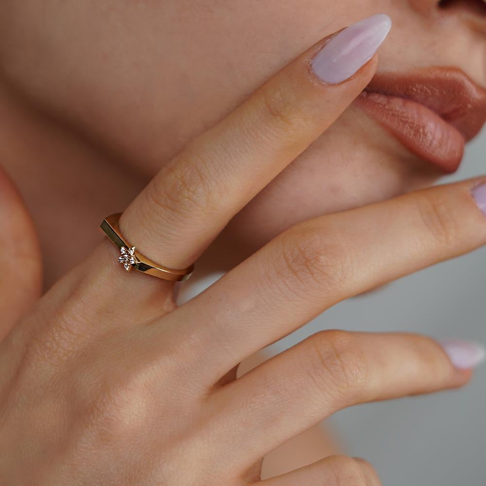 Yıldız Çizgi Yüzük