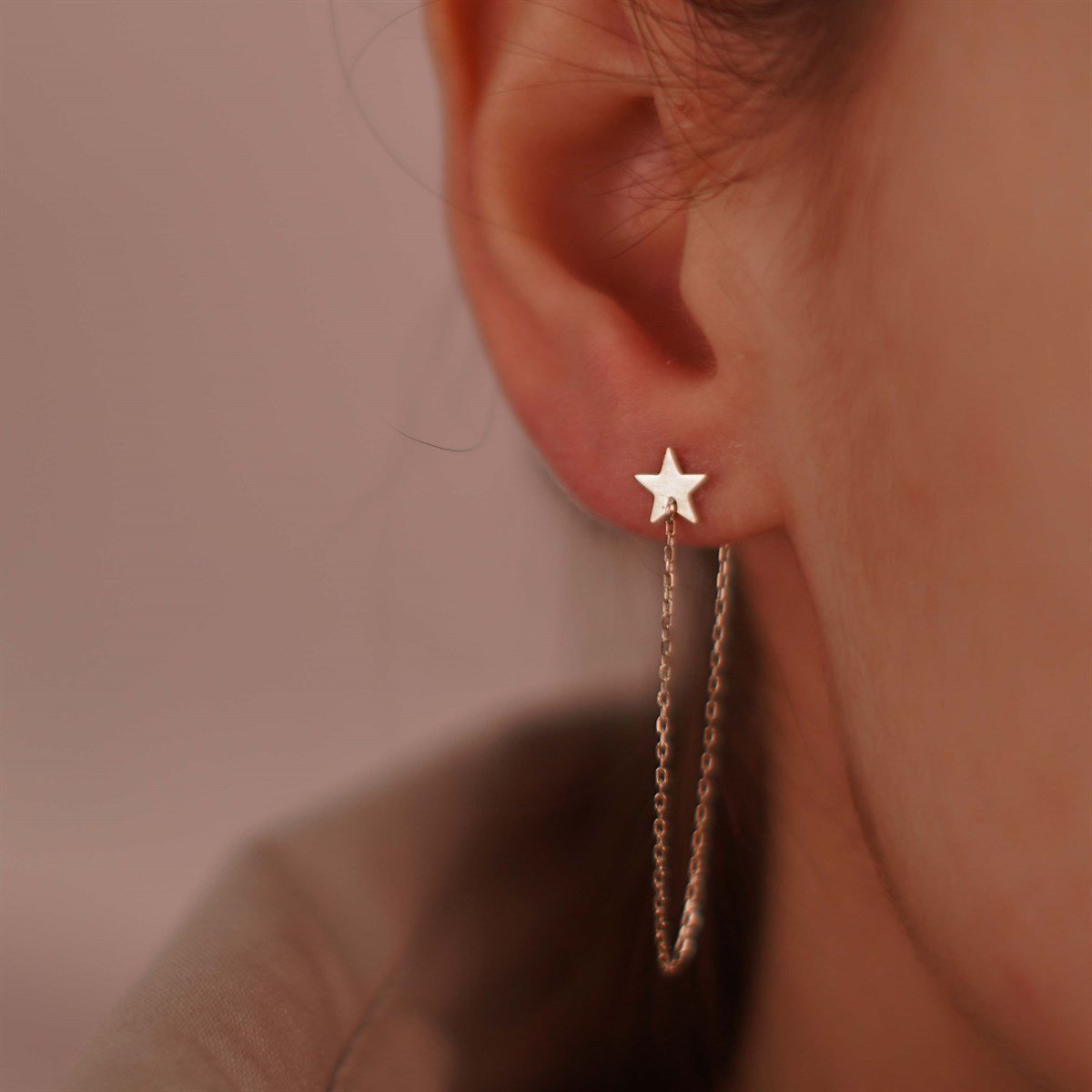 Zincirli Yıldız Küpe