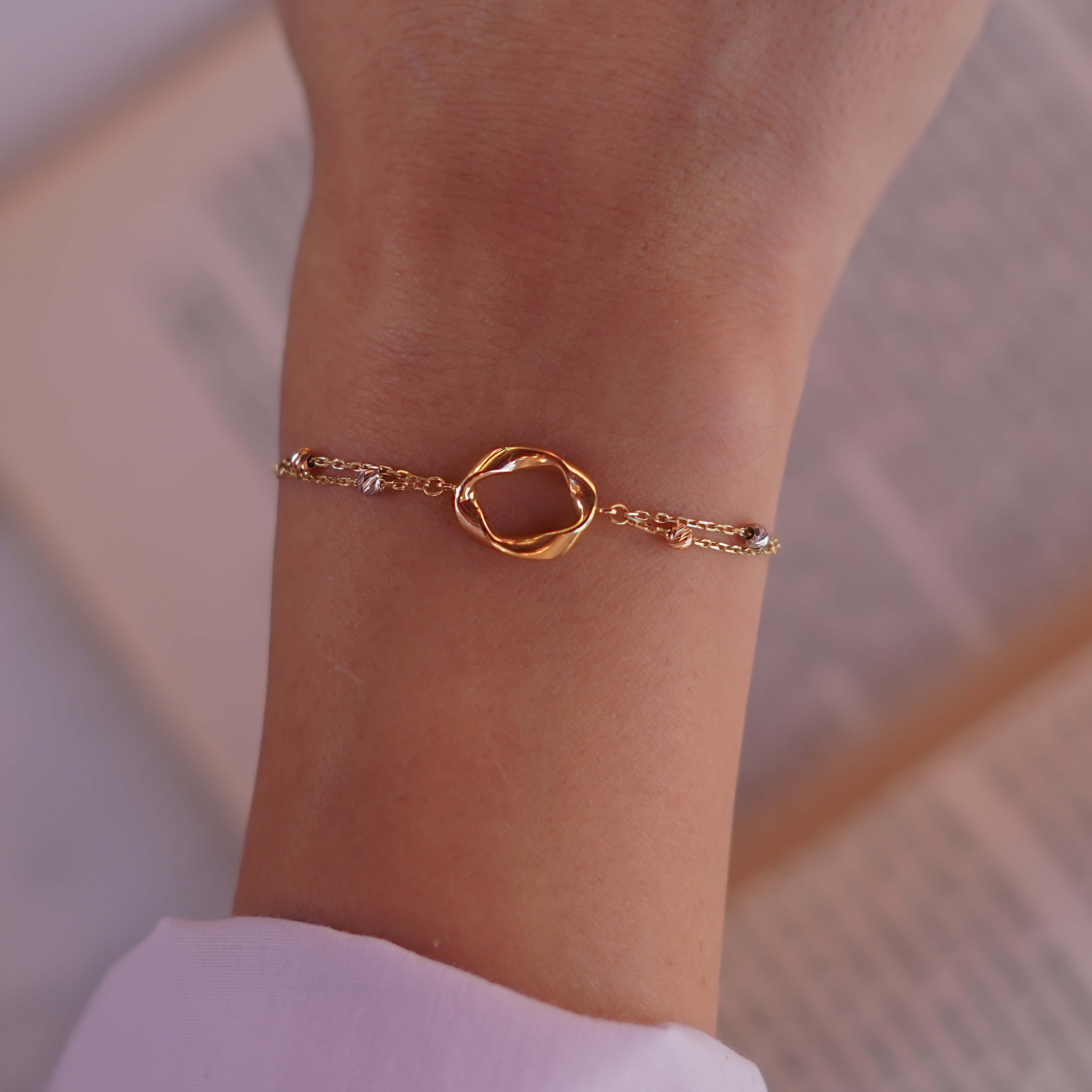 Burgu Halka Bileklik