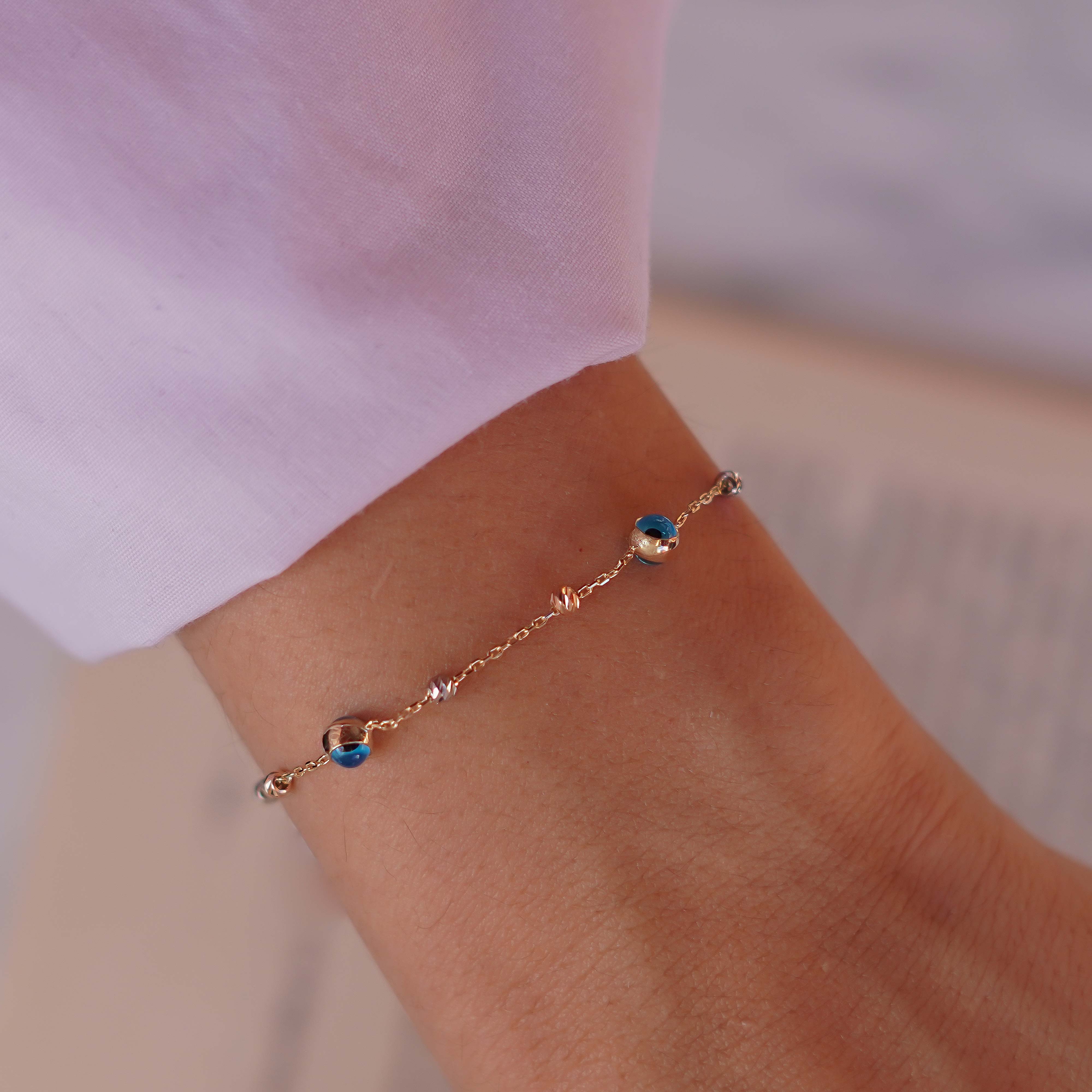 Dorika Toplu Göz Bileklik