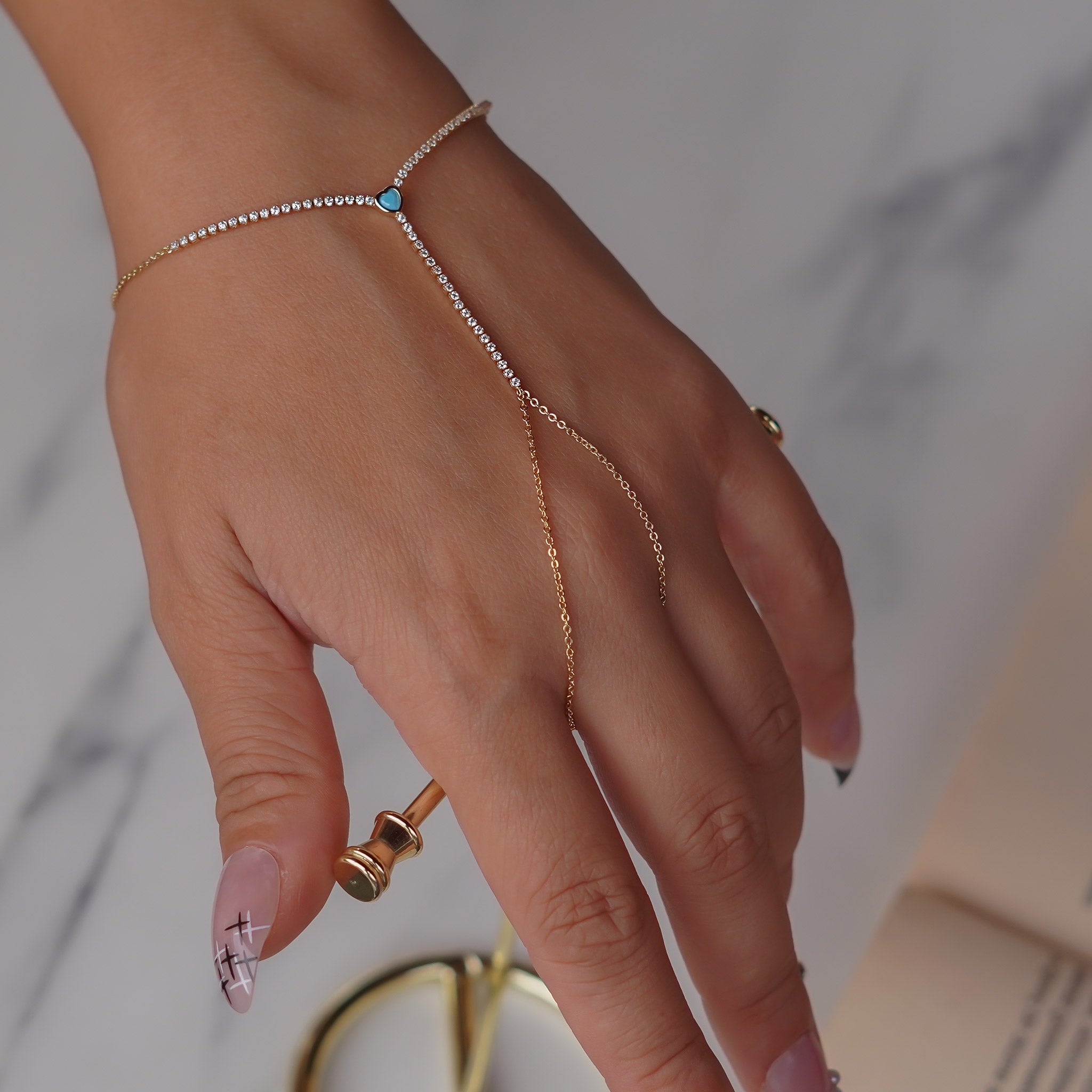 Firuze Su Yolu Şahmeran