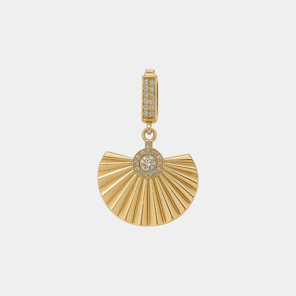 Yelpaze Charm