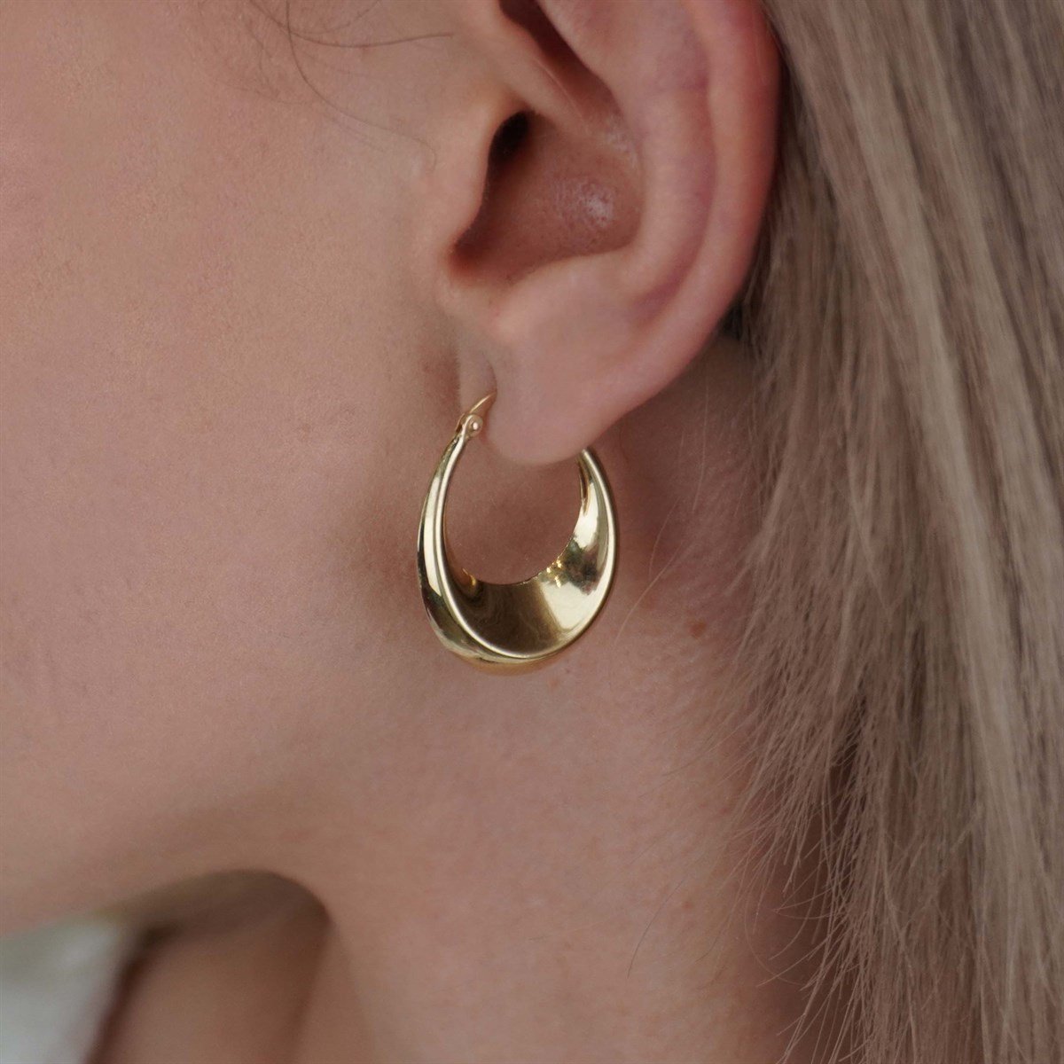 İtalyan Tasarım Küpe