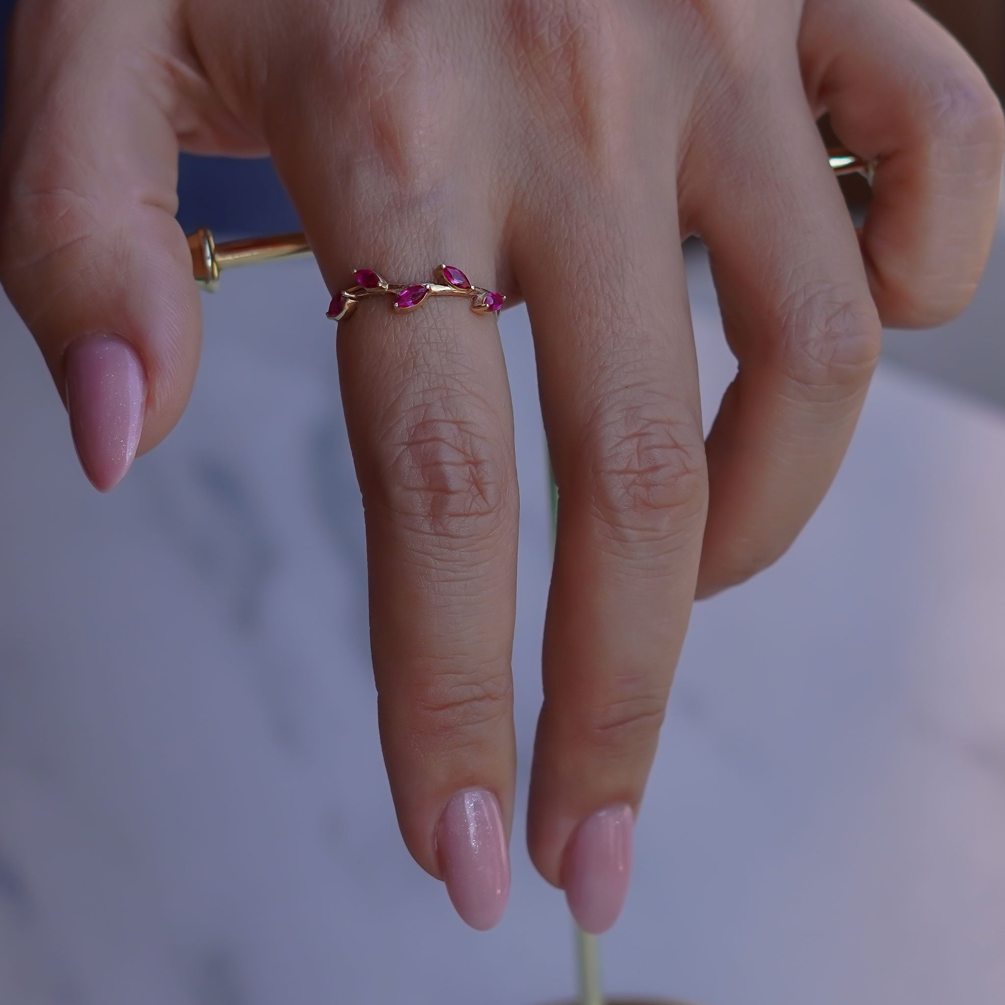 Kırmızı Başak Yüzük