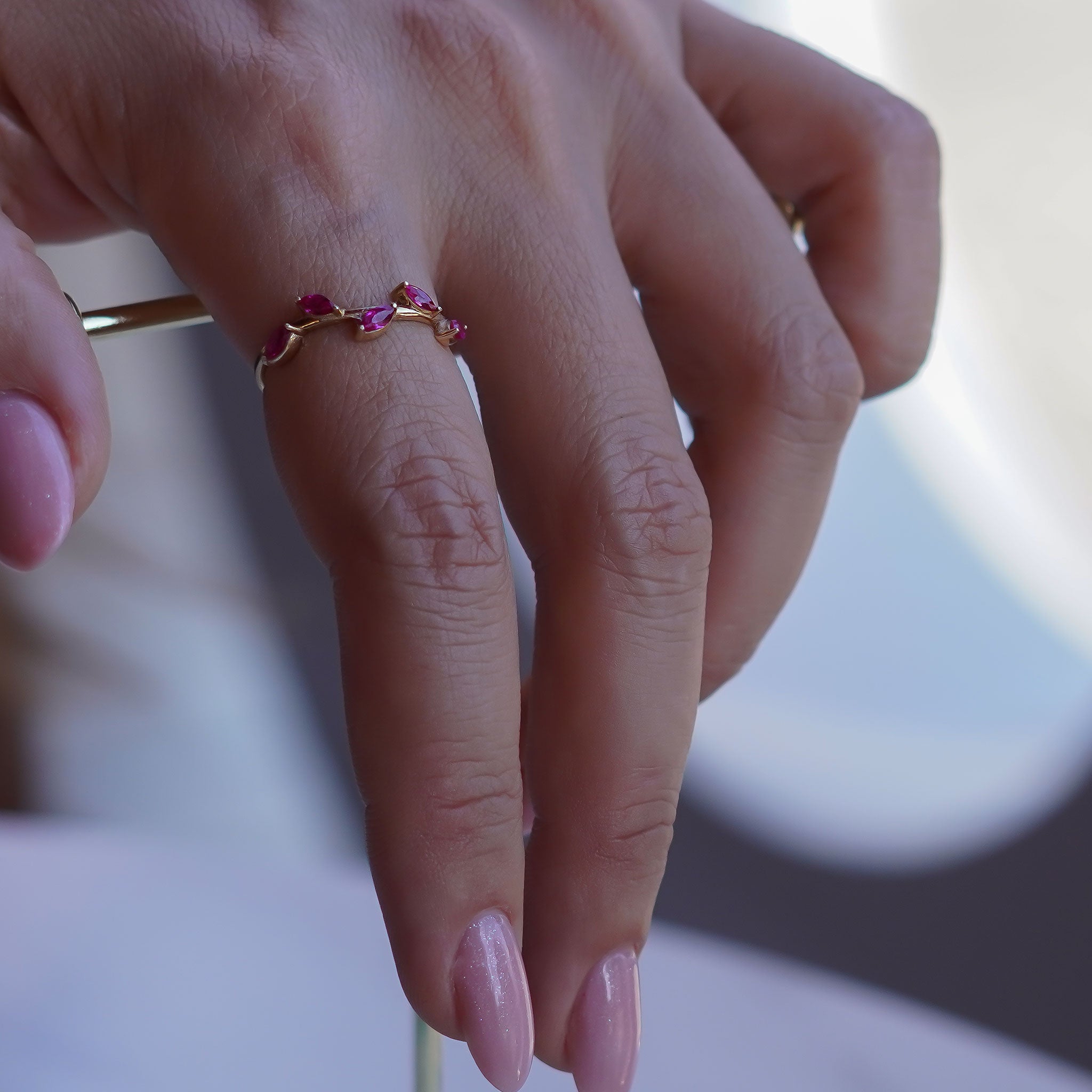 Kırmızı Başak Yüzük