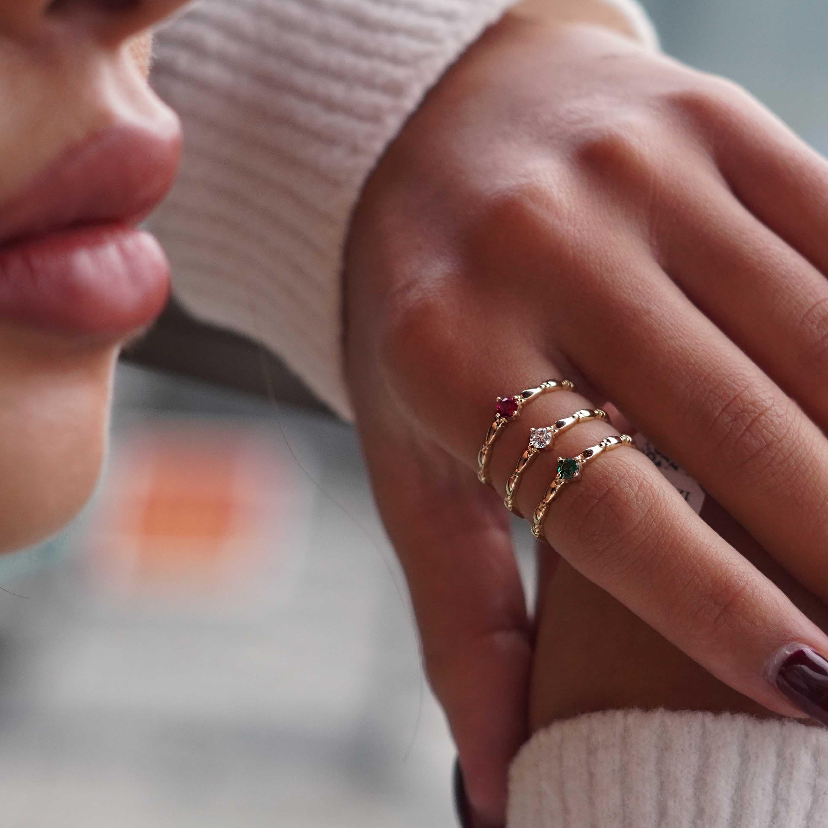 Minimal Renkli Yüzük