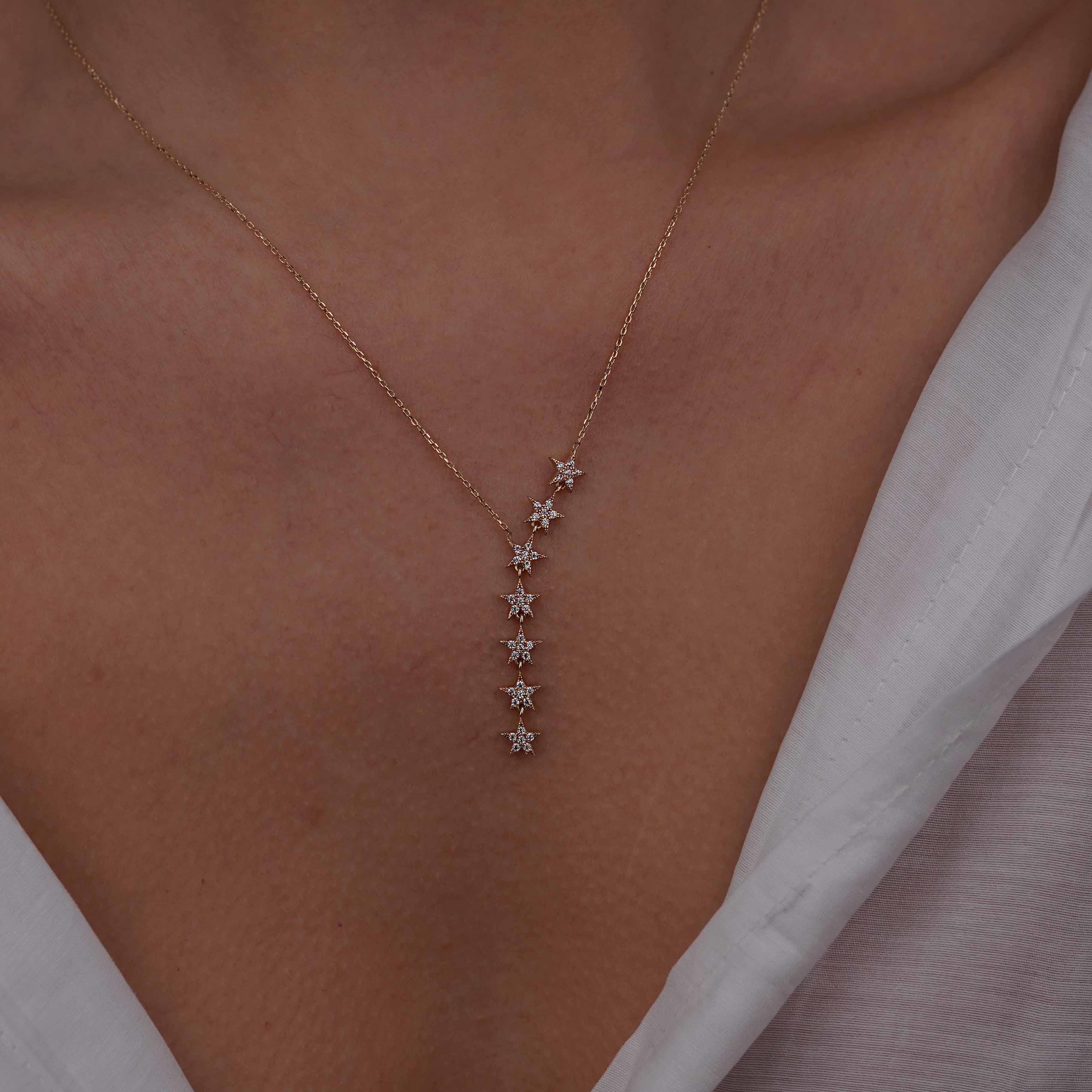 Sıralı Yıldız Kolye